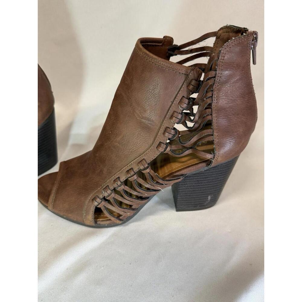 Rampage Peep toe ankle boot chunky heel side cut out women’s size 9.5 brown